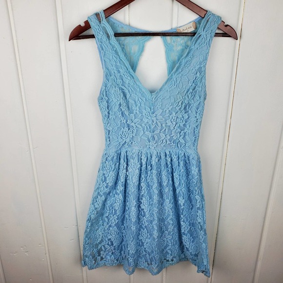 Altar'd State Lovely Powder Blue Jr XS Racer Keyhole Back Lace Lined MIni Dress - Picture 4 of 11